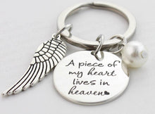 Cargar imagen en el visor de la galería, Llavero “A Piece Of My Heart Lives In Heaven”